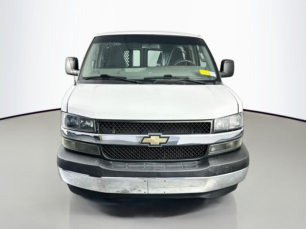 chevrolet express cargo 2018 1GCWGAFGXJ1911710 image chevrolet express cargo 2018 1GCWGAFGXJ1911710 image
